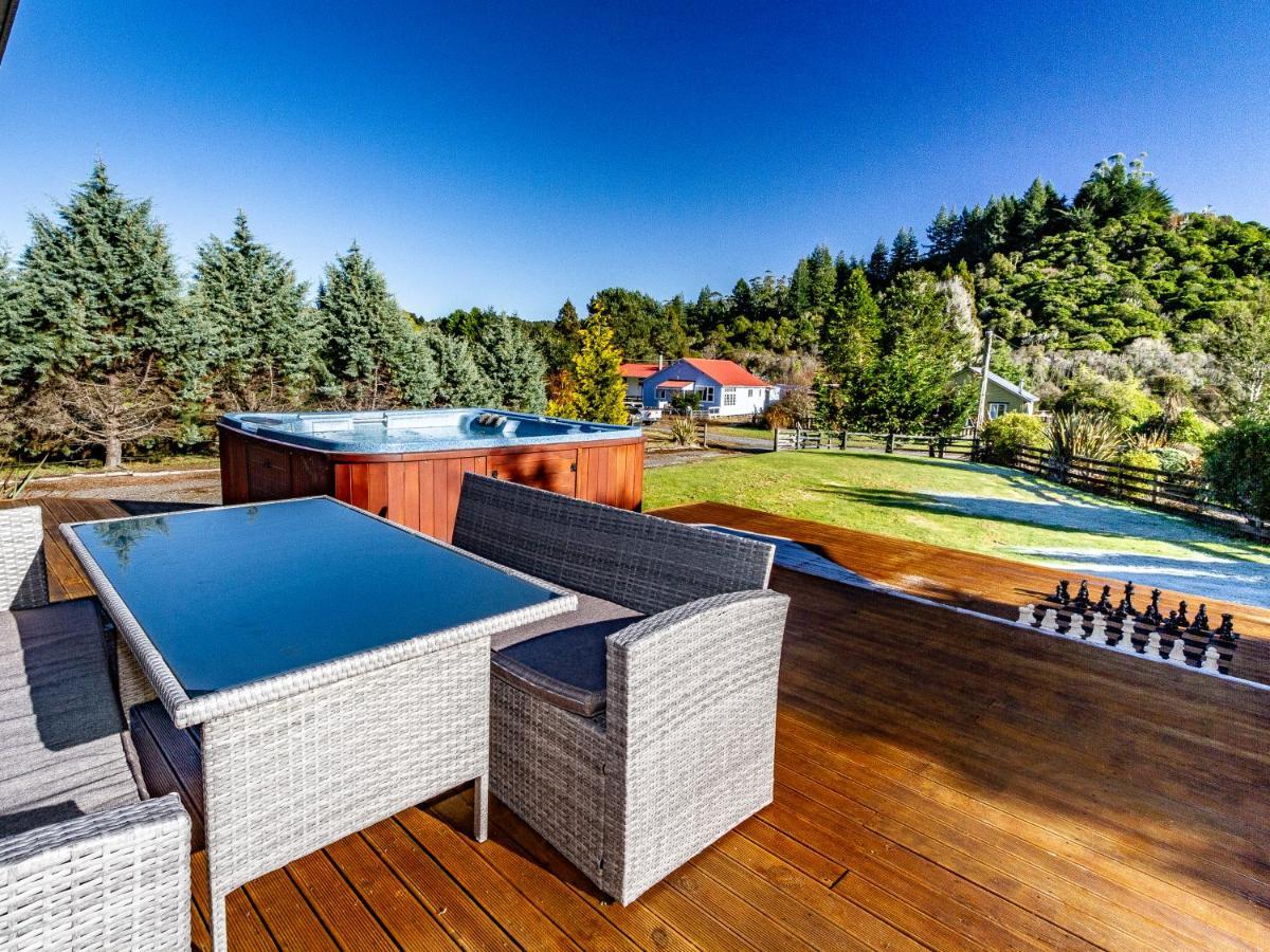 Pikorua - Raurimu Holiday Home Нешънъл Парк Екстериор снимка