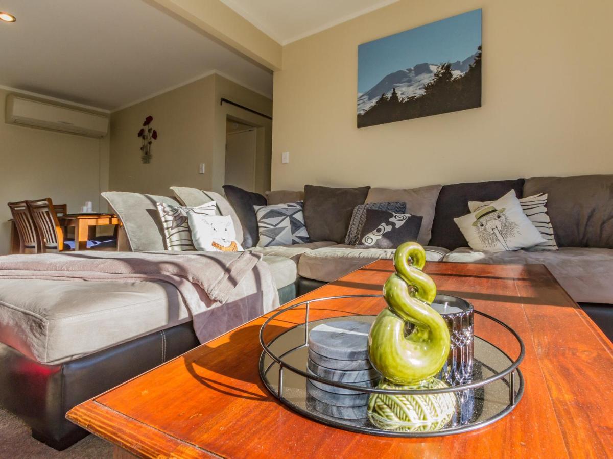 Pikorua - Raurimu Holiday Home Нешънъл Парк Екстериор снимка